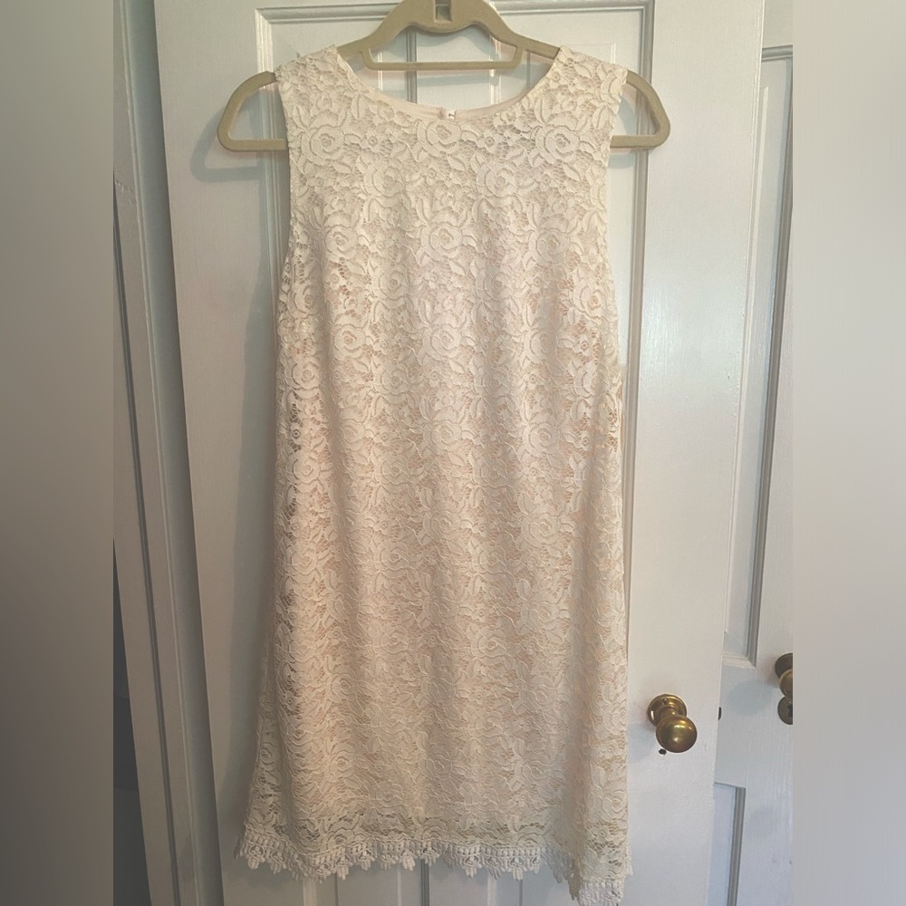 Lace shift dress